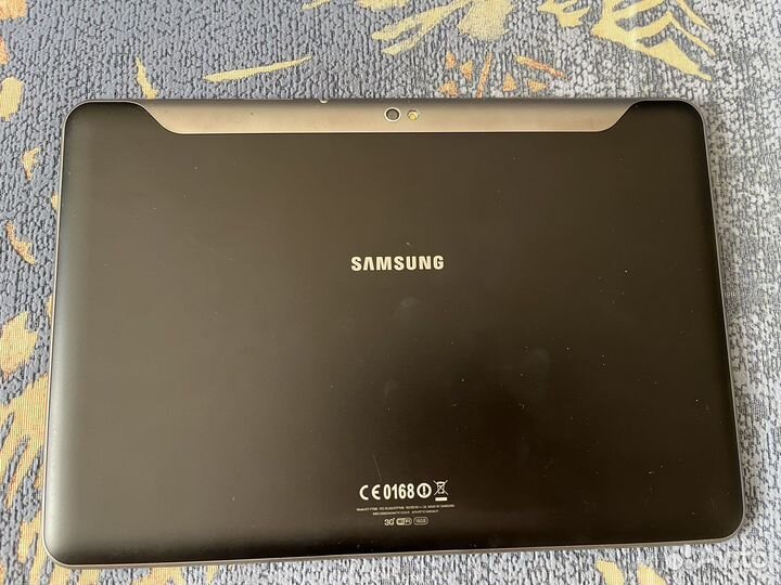Планшет Samsung galaxy tab 10.1 GT-P7500