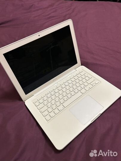 Apple MacBook Unibody A1342