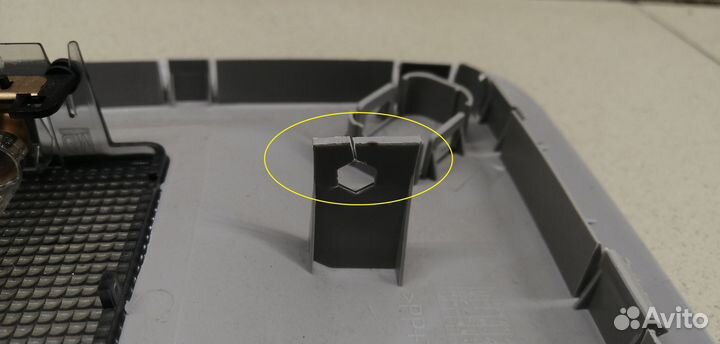 Плафон салонный Aveo (T300) 2011