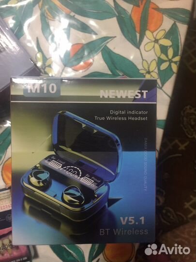 Беспроводные наушники м17