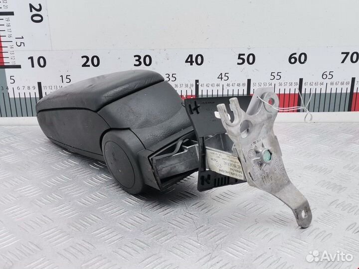 Подлокотник Audi A6 C5
