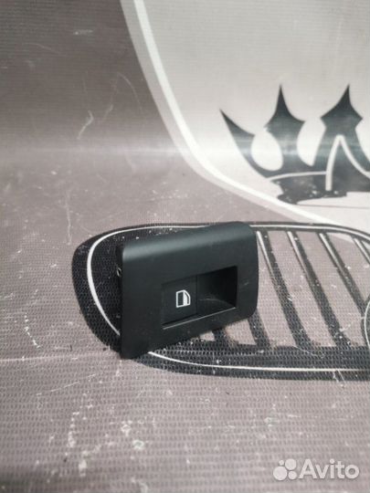 Кнопка стеклоподъемника задняя правая Bmw X5 E53