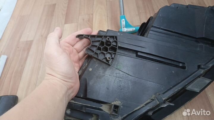 Фара левая Шкода Октавия a7