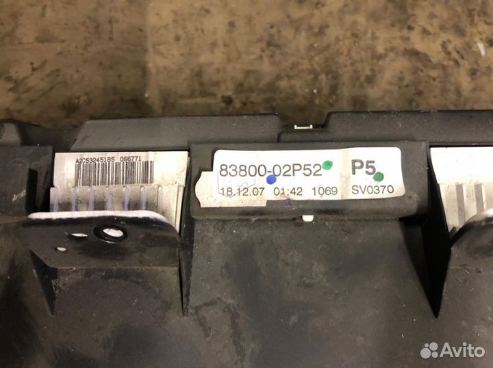 Toyota corolla E15 панель приборов