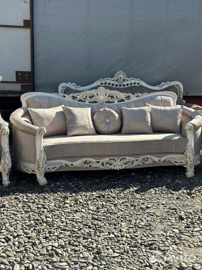 Диван и 2 кресла