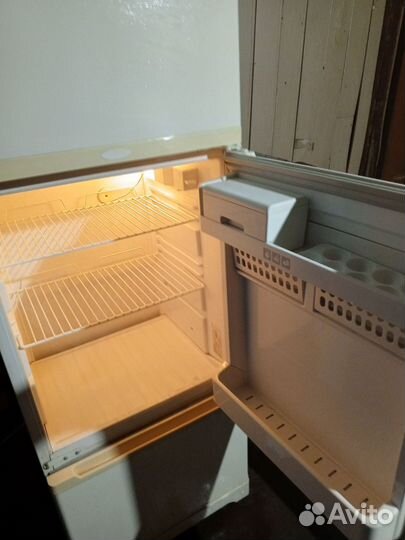 Холодильник бу ноу Фрост с доставкой