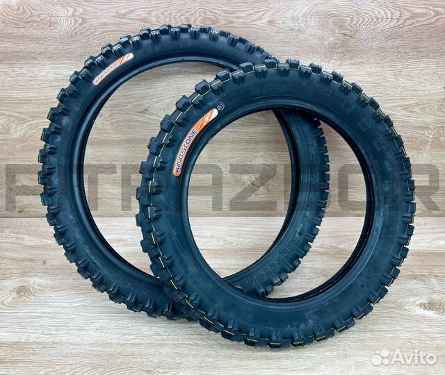Комплект покрышек 17/14 (кросс, внедорожные) новые