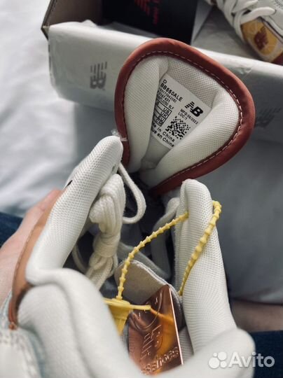 Кроссовки new balance 550