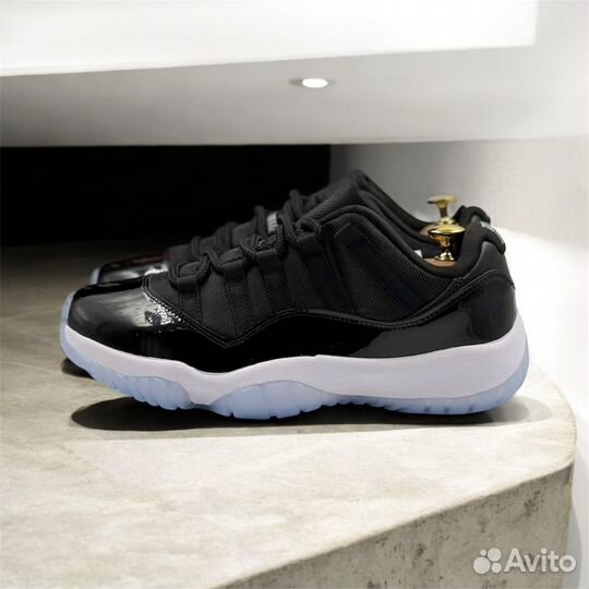 Nike Air Jordan 11 Retro Low