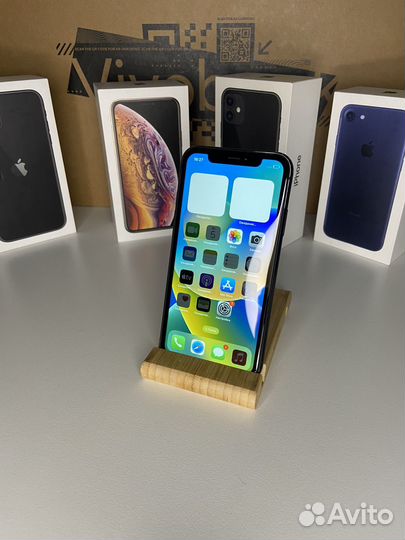 iPhone Xr, 64 ГБ