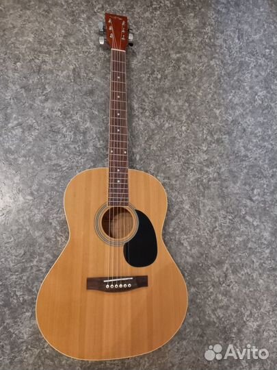 Гитара шестиструнная с чехлом