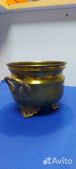Антикварное кашпо бронза
