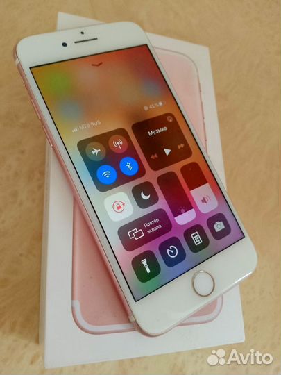 iPhone 7, 32 ГБ