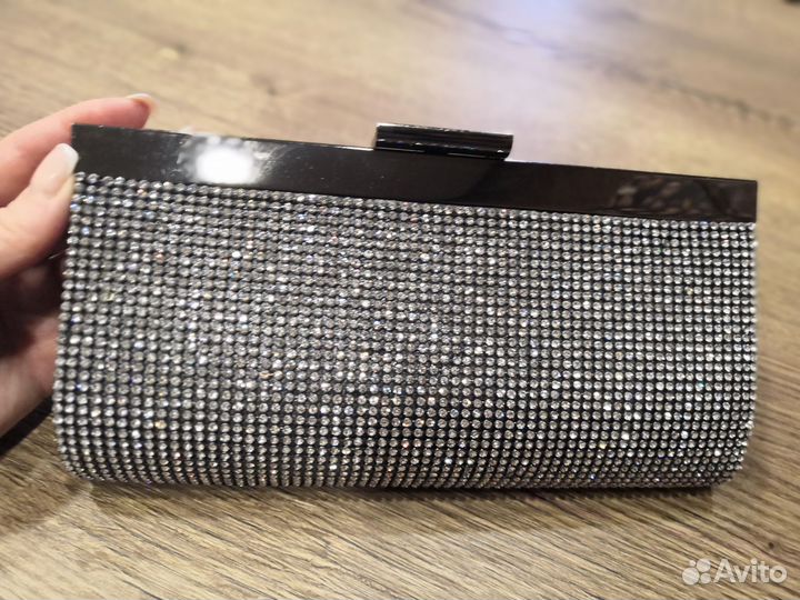 Клатчи вечерние
