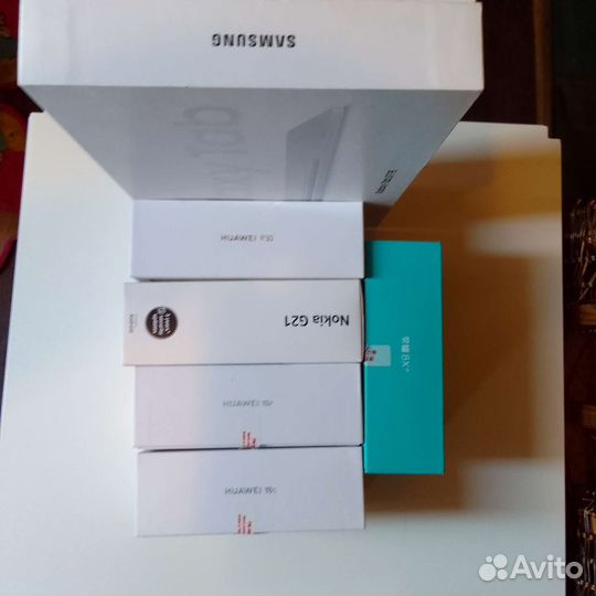 Коробка от телефонов, планшета Samsung Tab S7