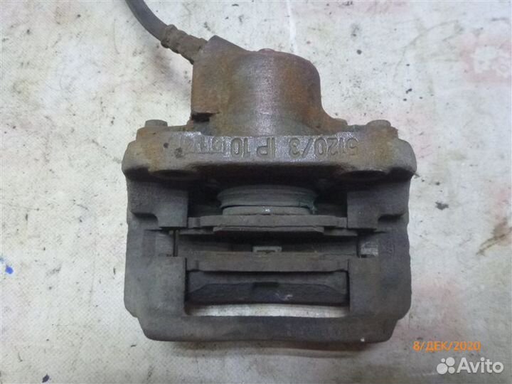 Суппорт передний левый Renault Logan LS0G K7J710