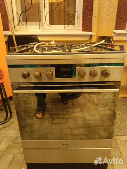Газовая плита с электрической духовкой