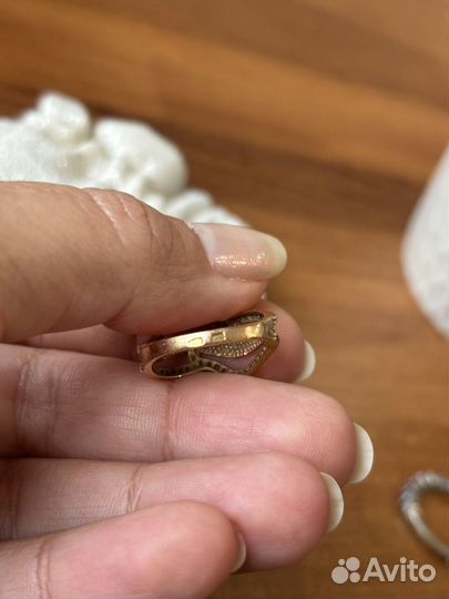 Кольцо золотое