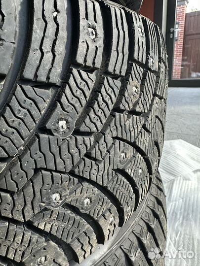 Pirelli Ice Zero 2 245/45 R19 102T