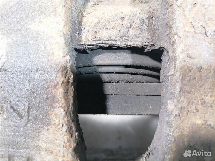 Суппорт передний правый Ford C-MAX 2003-2011