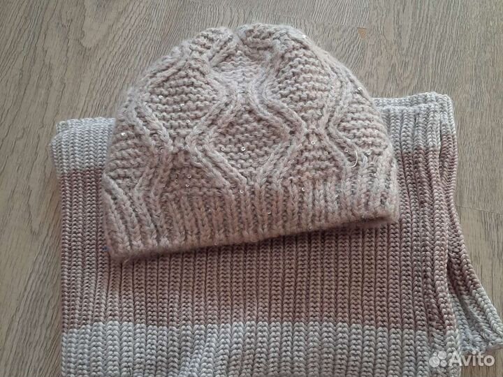 Комплект шапка и шарф женский