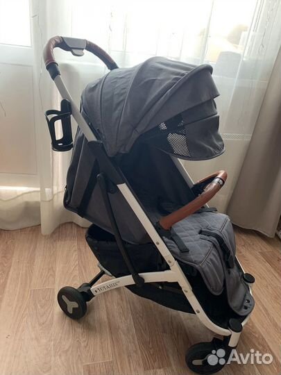 Прогулочная коляска yoya plus