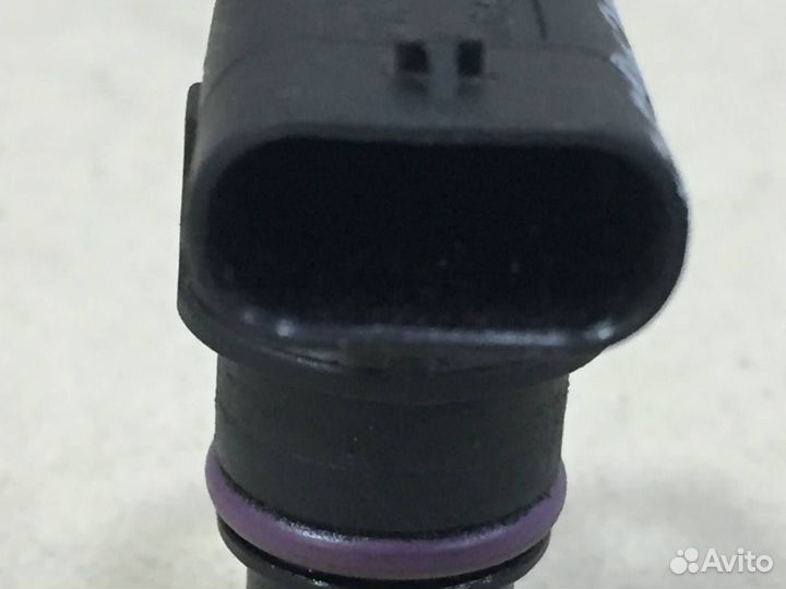 Датчик положения распредвала Skoda Octavia A7 2013