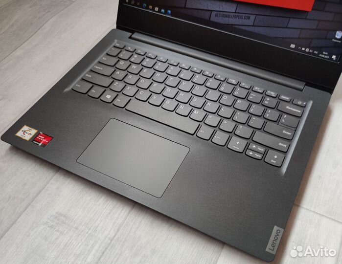 Lenovo новый/Полный комплект/FHD/SSD 256\ozu 8g