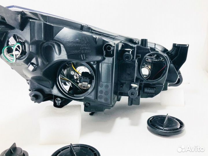 Фара левая Opel Astra J