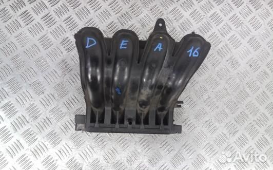 Впускной коллектор бензиновый nissan note E11 (DEA