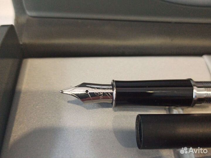 Перьевая ручка Parker Sonnet F529