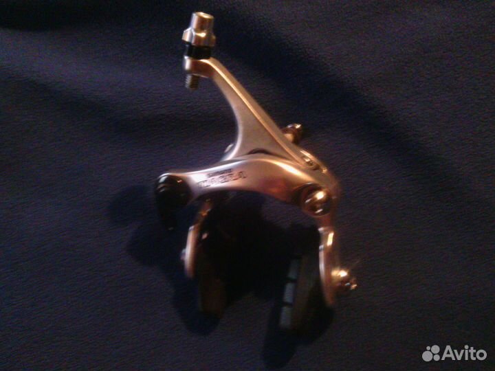 Передний тормоз