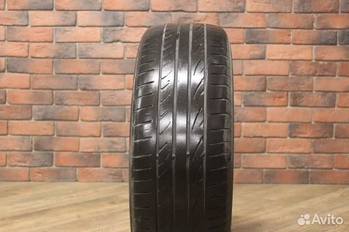 Hankook Ventus ME01 K114 215/60 R16