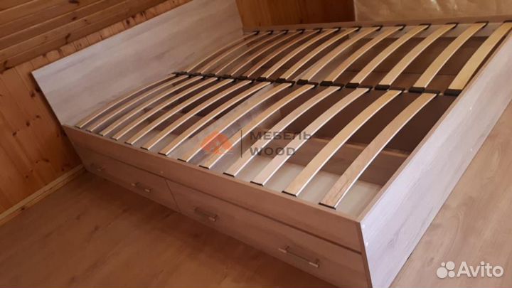 Кровать двуспальная 160х200