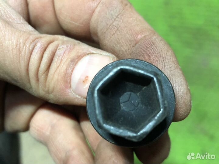 Болты для колес мерседес w212