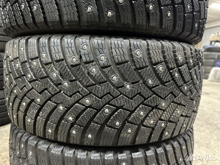 Pirelli Ice Zero 2 225/40 R18