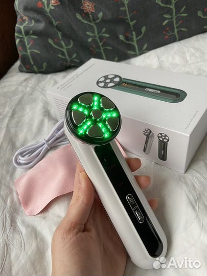 Массажер для лица и шеи RF лифтинг микротоки EMS