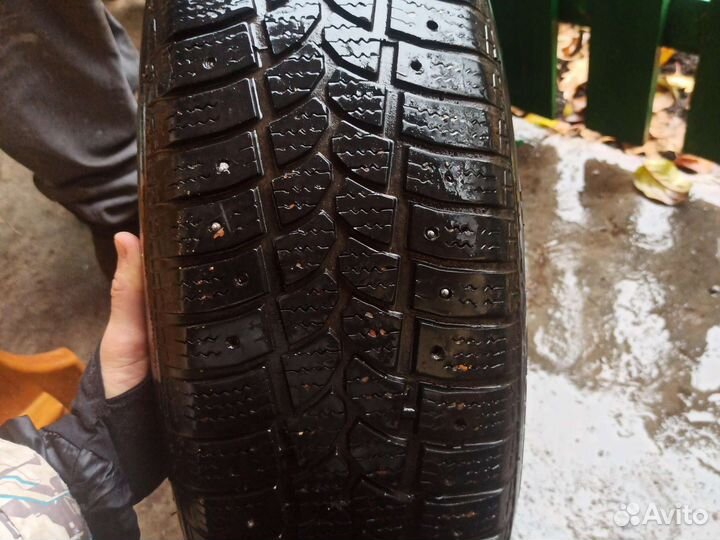 Tigar Sigura Stud 205/65 R15 99T