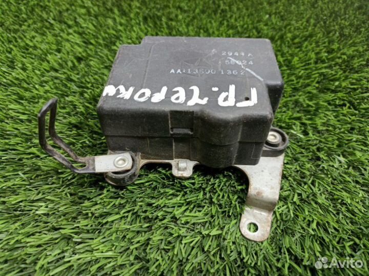 Сервопривод печки, моторчик заслонки отопителя