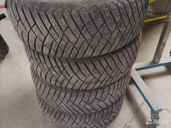 Goodyear Cargo Ultra Grip 205/55 R16 94