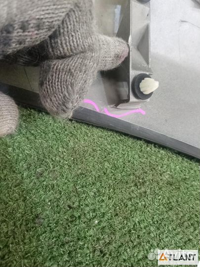 Обшивка двери багажника mazda atenza