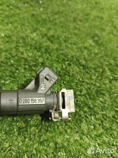 Форсунка топливная Peugeot 206 хэтчбек 1.4 I 75