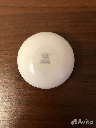 Датчик протечки воды Fibaro Flood Sensor