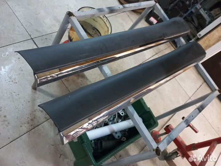 Молдинг двери передний левый Lexus RX 3