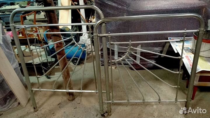 Кровать никелерованная,1953 год