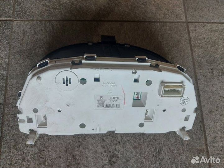 Комбинация приборов Mitsubishi L200 внедорожник