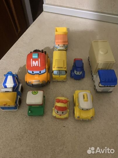 Машинки Поли Робокар