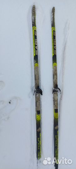 Лыжи беговые пластиковые