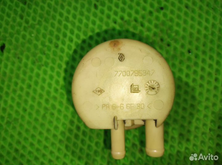 Бачок гидроусилителя Renault Duster