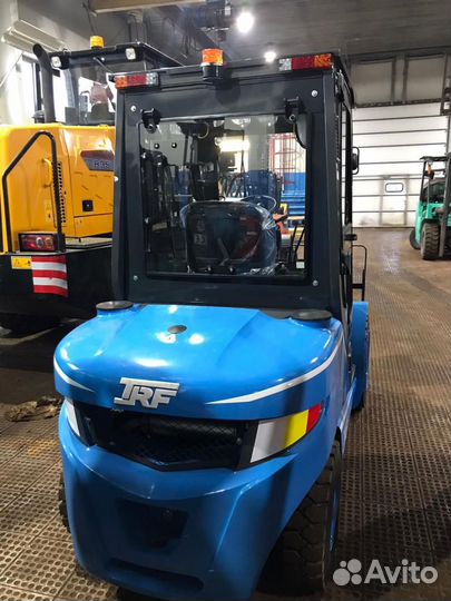 Вилочный погрузчик TRF D30-3X, 2023